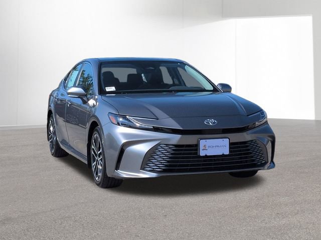 New 2026 Toyota Camry XLE image 3