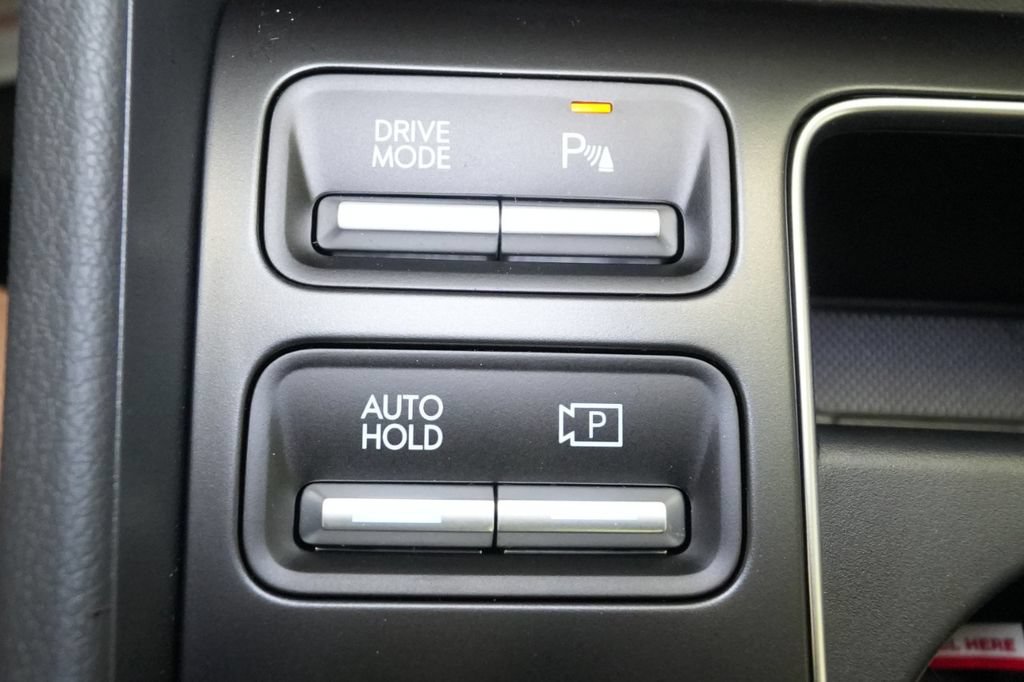 New 2025 Hyundai Sonata Limited FWD image 47