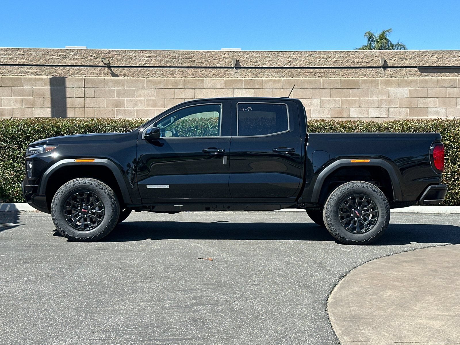New 2026 GMC Canyon Elevation w/ Convenience Package RWD image 7