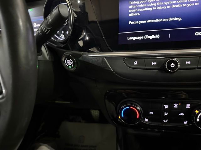 Used 2020 Buick Encore GX Preferred w/ Cold Weather Comfort Package image 18