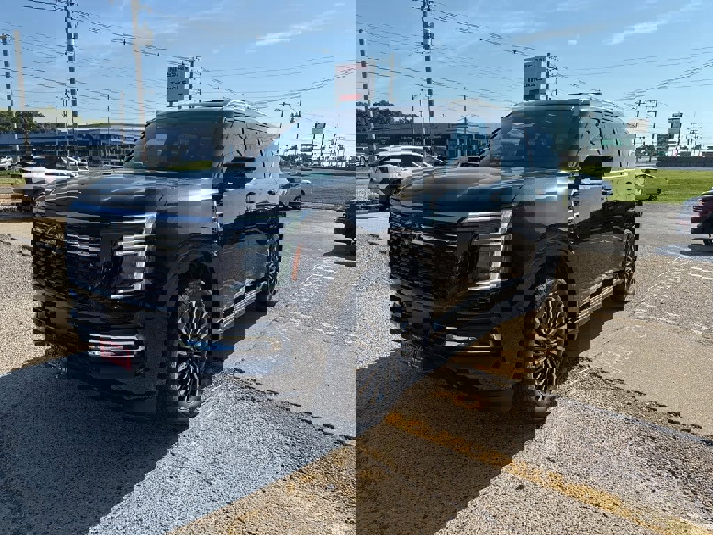 New 2025 Nissan Armada Platinum Reserve image 8