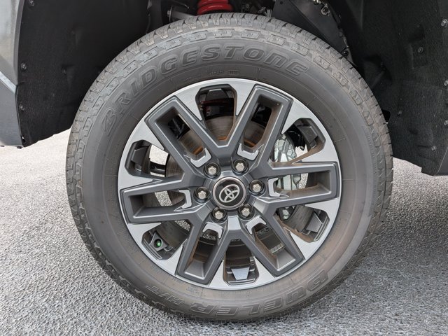 New 2026 Toyota Tundra Limited AWD/4WD image 11