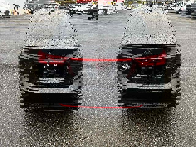 Used 2021 Kia Forte GT image 2