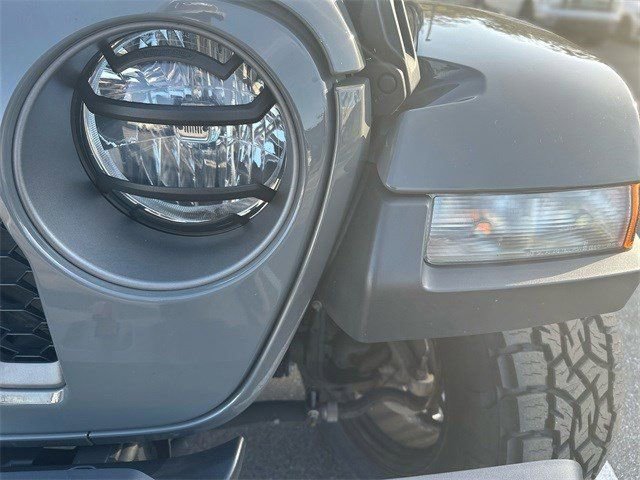 Used 2020 Jeep Gladiator Rubicon AWD/4WD image 9