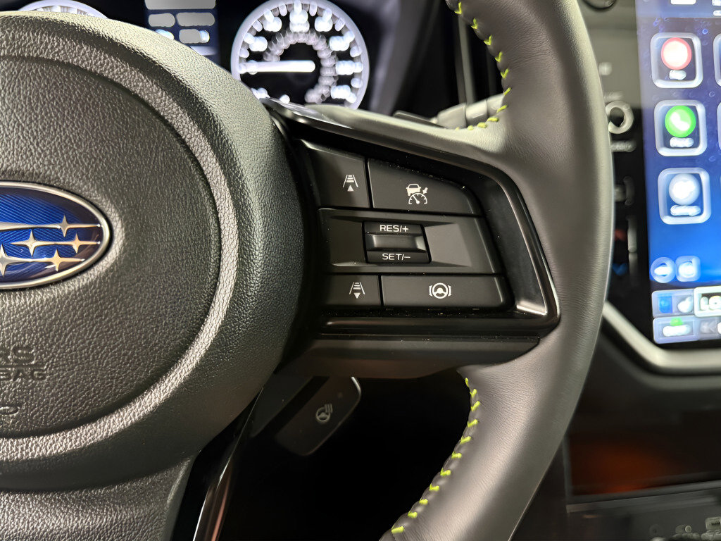 Used 2025 Subaru Ascent Bronze Edition image 14