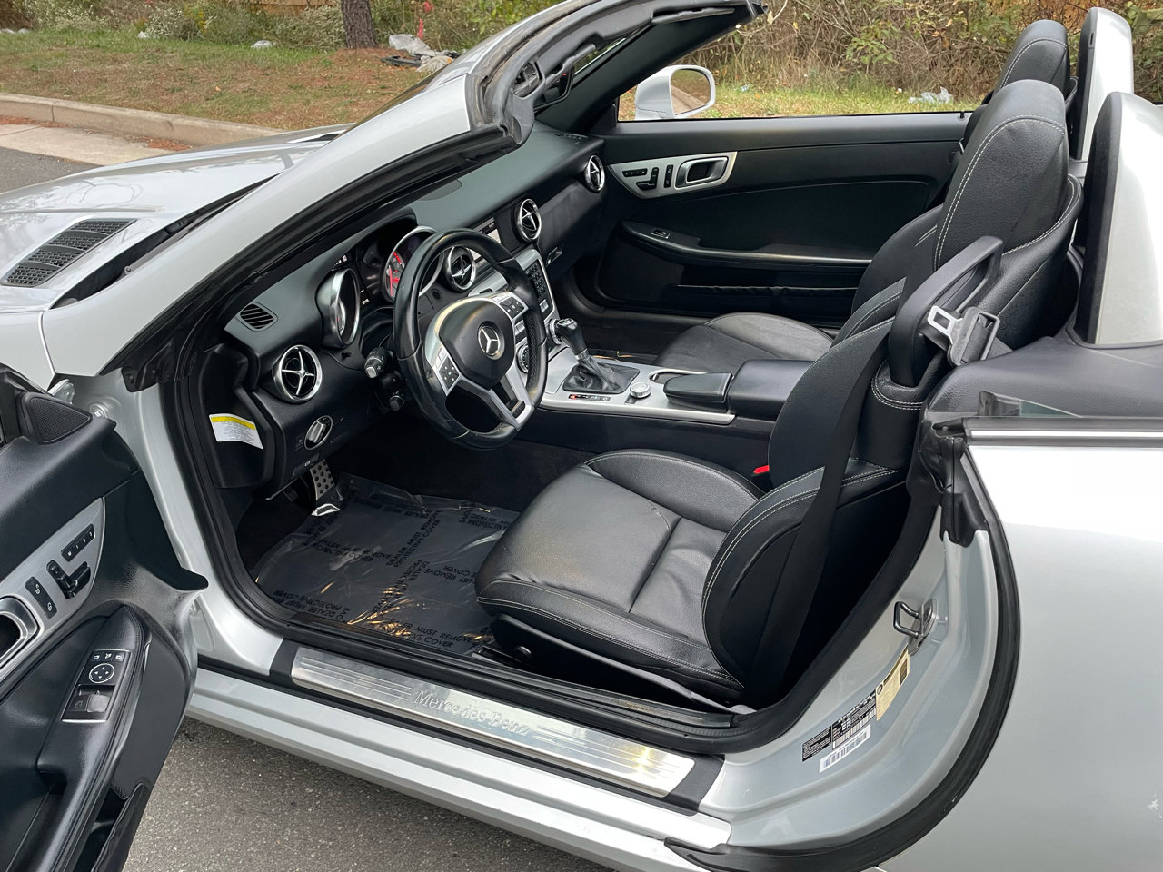 Used 2013 Mercedes-Benz SLK 250 image 14