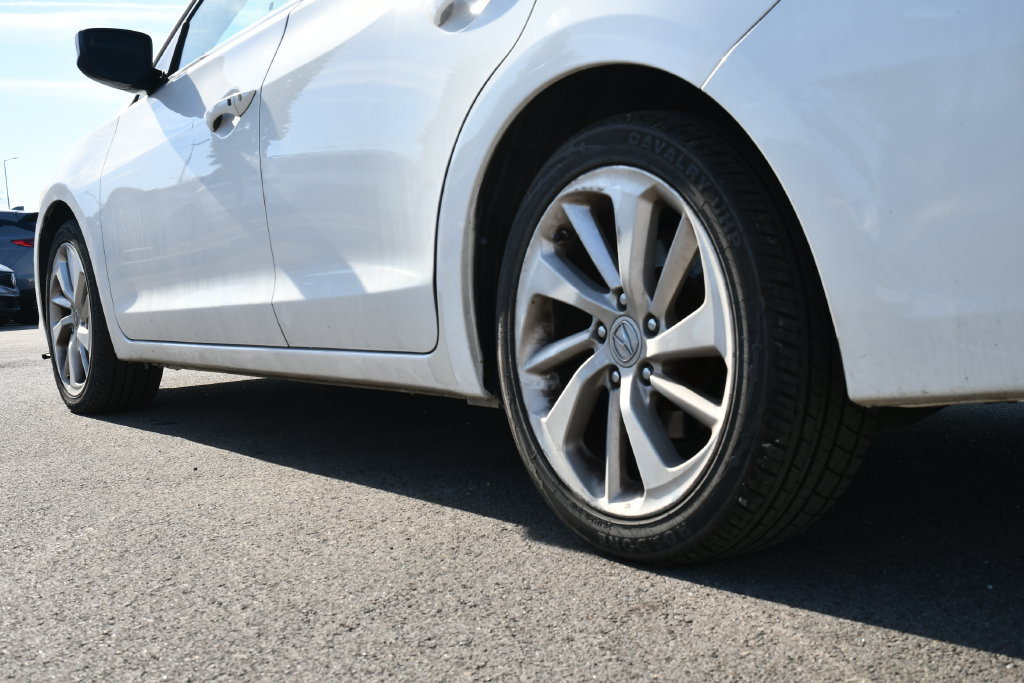 Used 2016 Acura ILX FWD image 11
