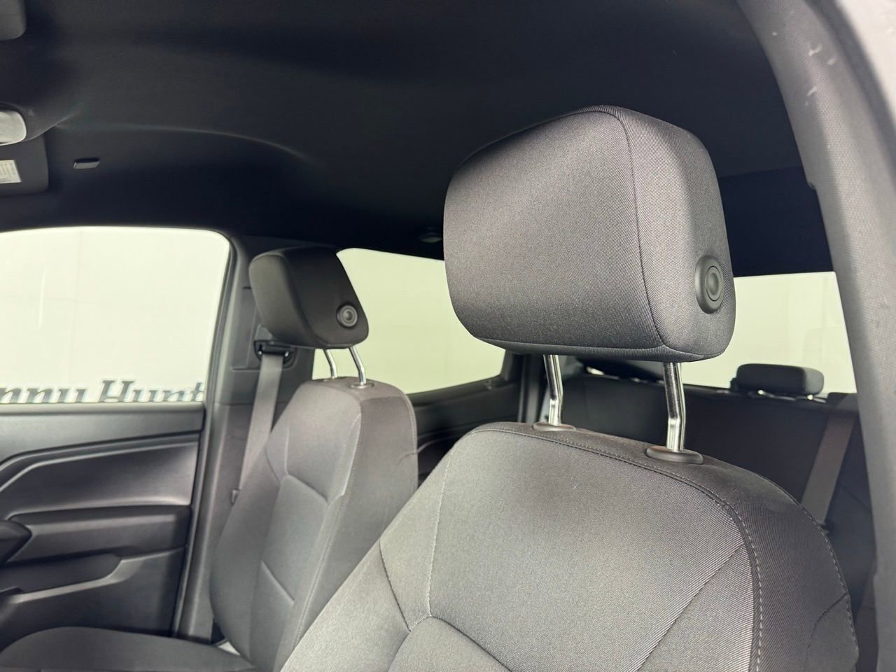 Used 2024 Chevrolet Colorado W/T image 11