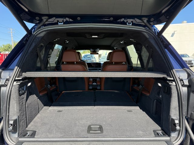 New 2027 BMW X7 xDrive40i w/ M Sport Package AWD/4WD image 21