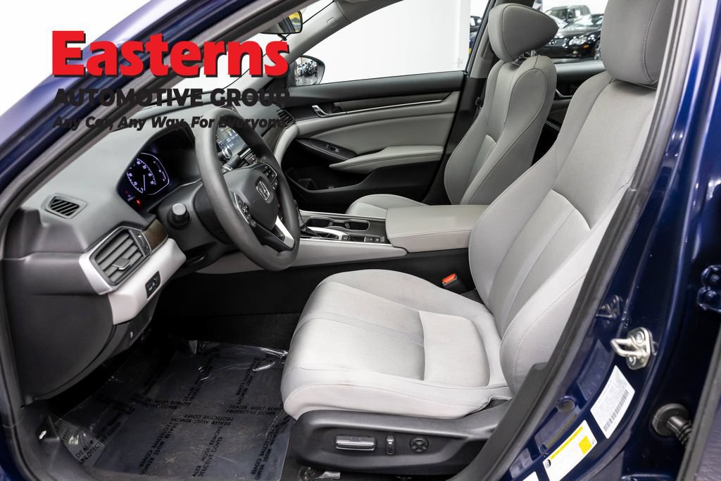Used 2019 Honda Accord EX image 13