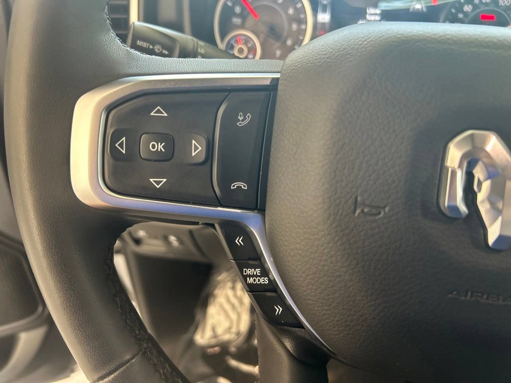 Used 2025 RAM 1500 Big Horn AWD/4WD image 45