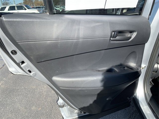 Used 2024 Toyota Corolla Cross LE image 15