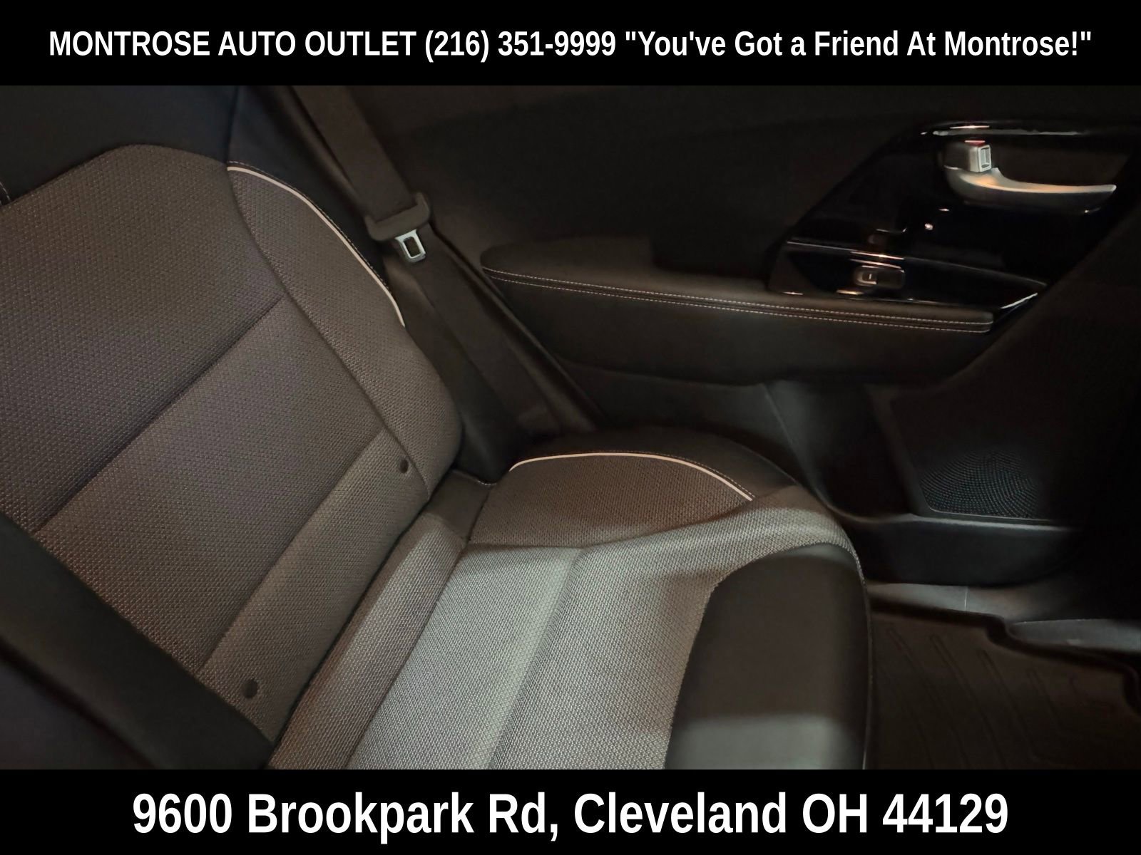 Used 2022 Kia Niro EX w/ Cold Weather Package image 35