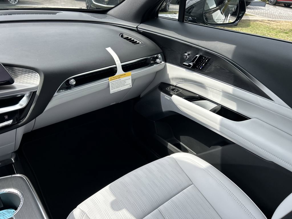 New 2026 Cadillac Lyriq Premium Sport image 17