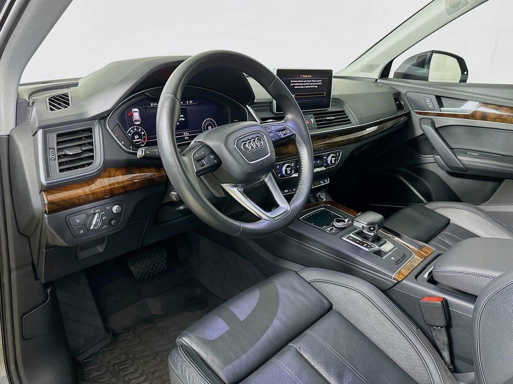 Used 2018 Audi Q5 Prestige w/ Prestige Package image 10