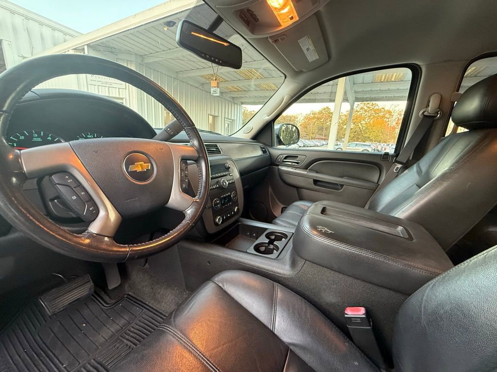 Used 2013 Chevrolet Tahoe LT w/ Suspension Package, Off-Road image 9