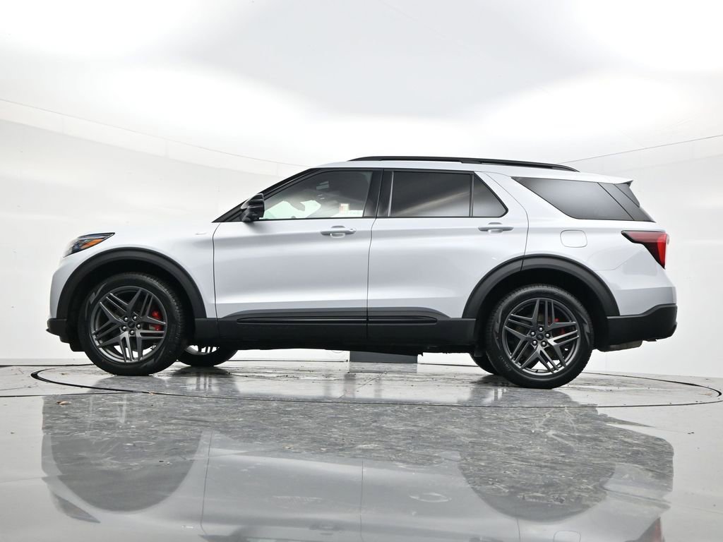 New 2026 Ford Explorer ST-Line w/ ST-Line Street Pack image 53