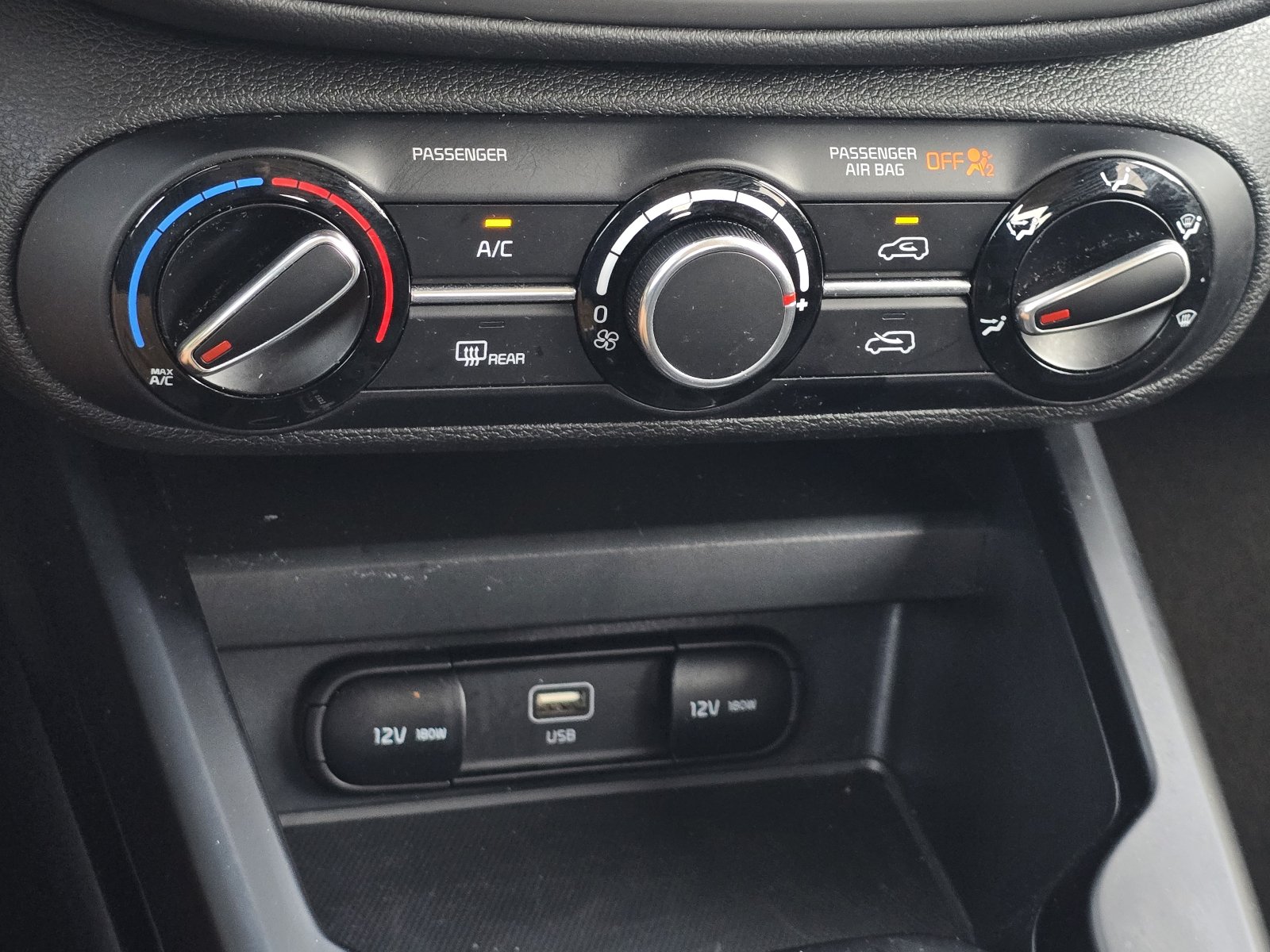 Used 2024 Kia Soul LX w/ Option Group 015 FWD image 20