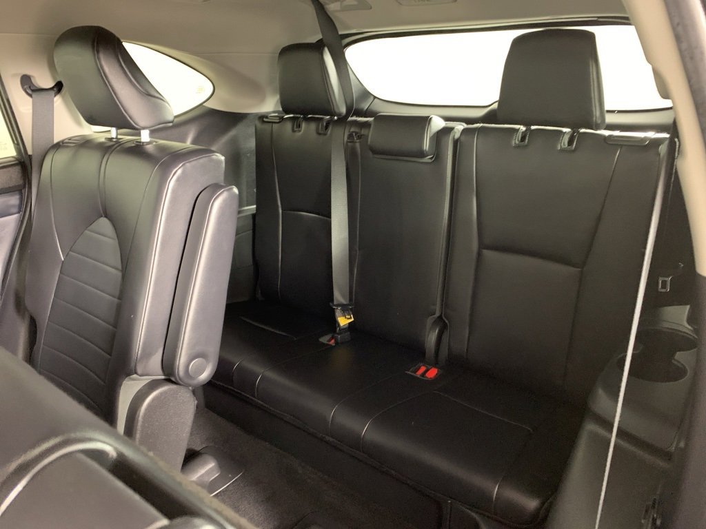 Used 2022 Toyota Highlander XLE image 30