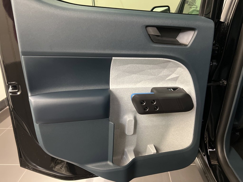 New 2025 Ford Maverick XLT w/ XLT Luxury Package image 30