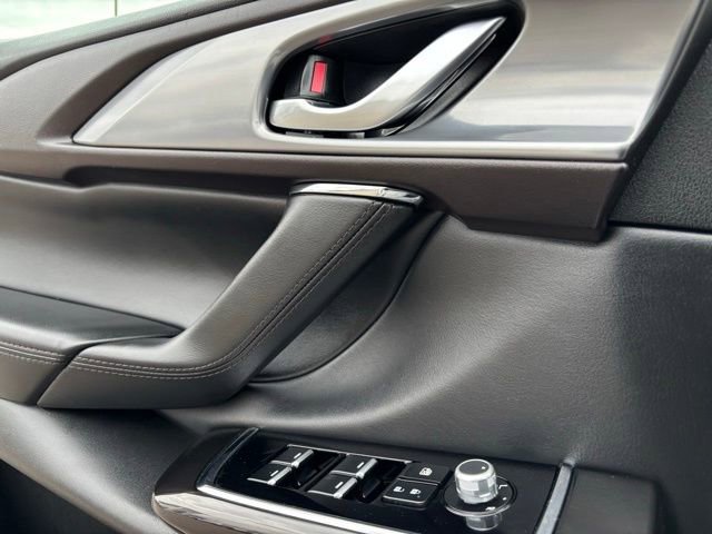 Used 2017 MAZDA CX-9 Grand Touring image 16