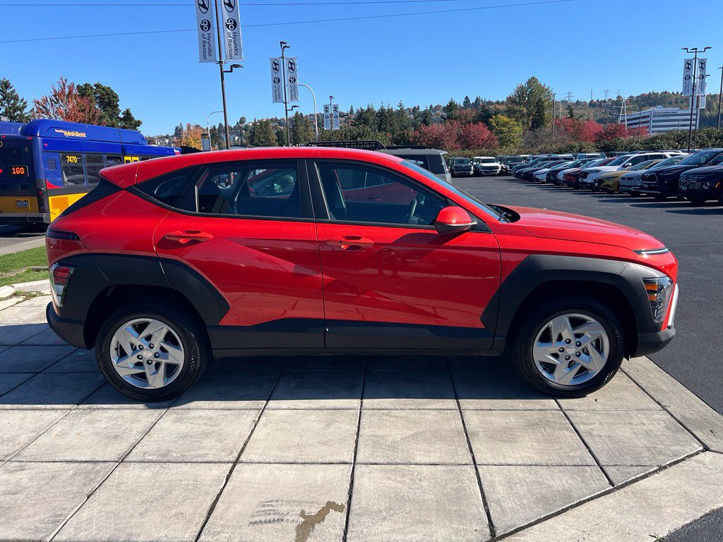 Certified 2026 Hyundai Kona SE AWD/4WD image 8
