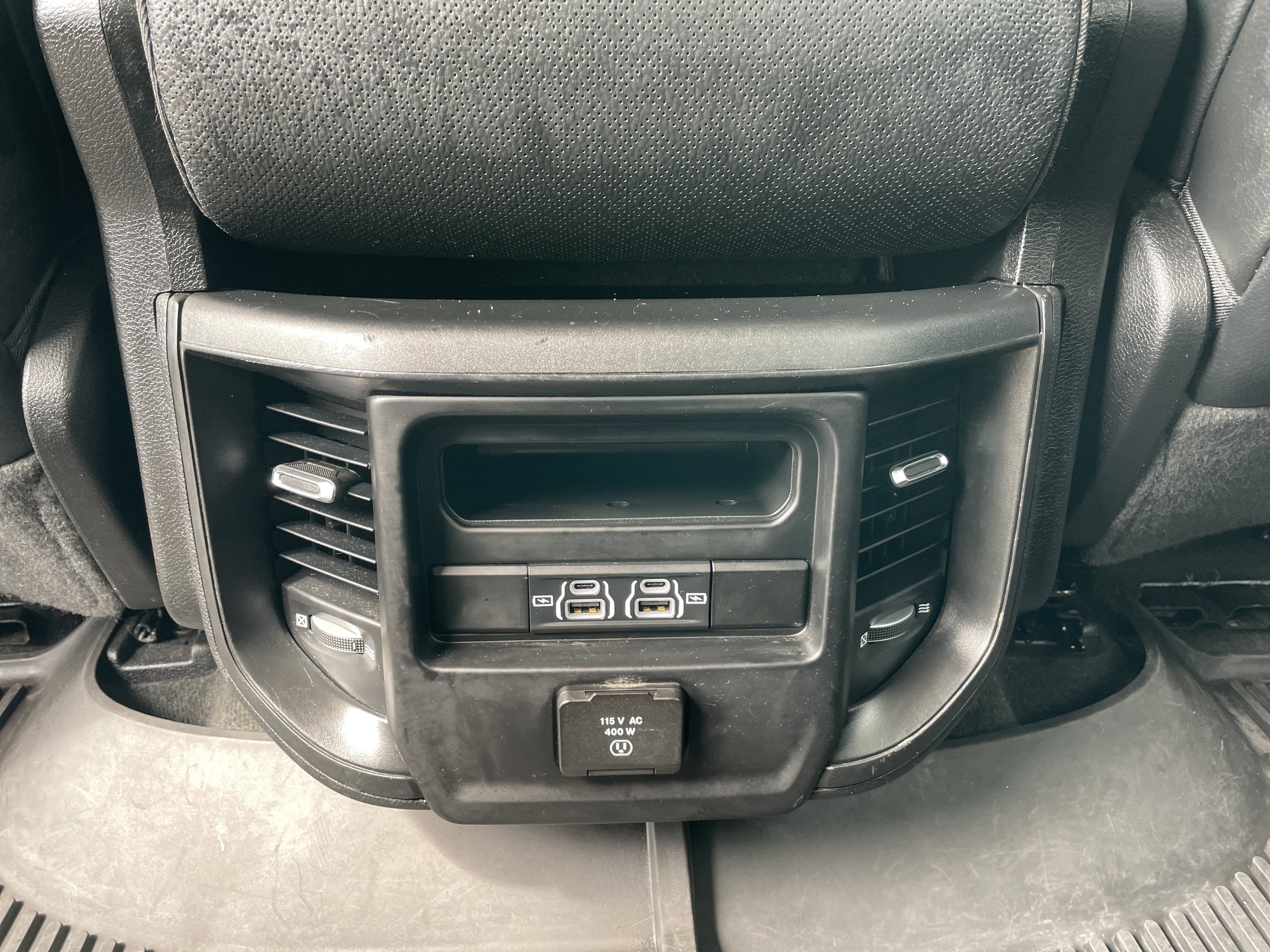 Certified 2022 RAM 1500 Laramie image 31