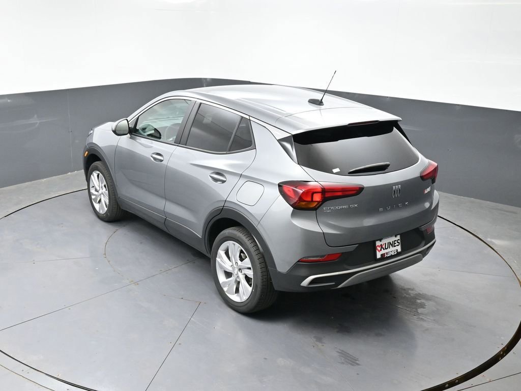 Used 2025 Buick Encore GX Preferred AWD/4WD image 48