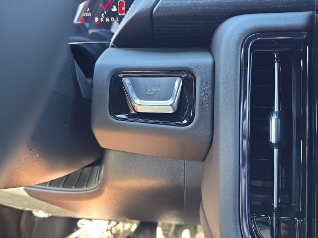 New 2026 GMC Yukon XL AT4 Ultimate w/ LPO, Floor Liner Package AWD/4WD image 25