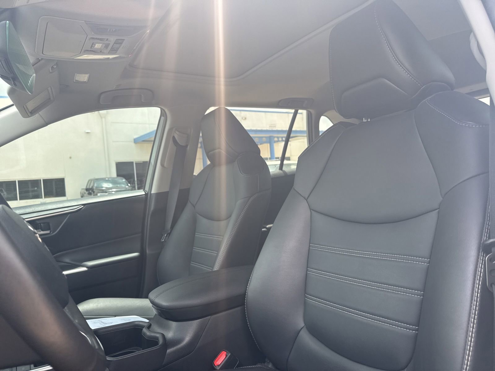 Used 2023 Toyota RAV4 XLE Premium FWD image 10