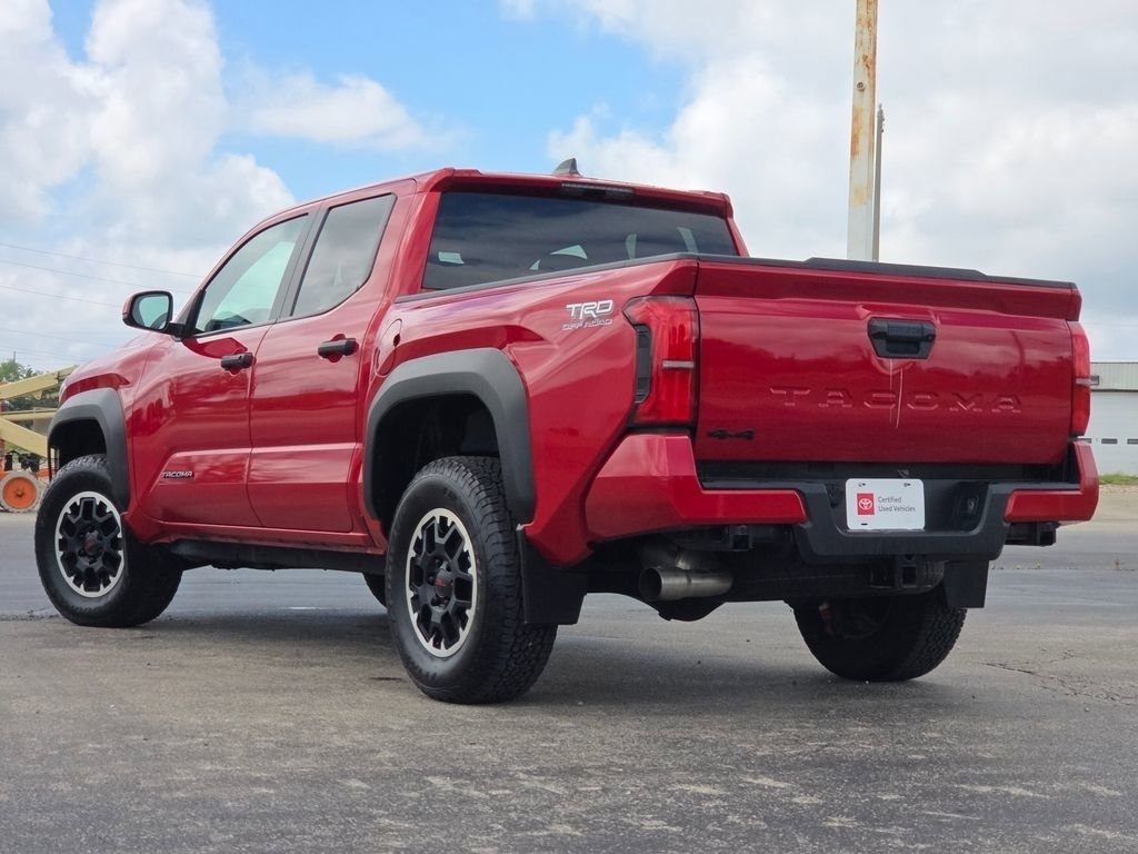 Used 2024 Toyota Tacoma TRD Off-Road AWD/4WD image 21