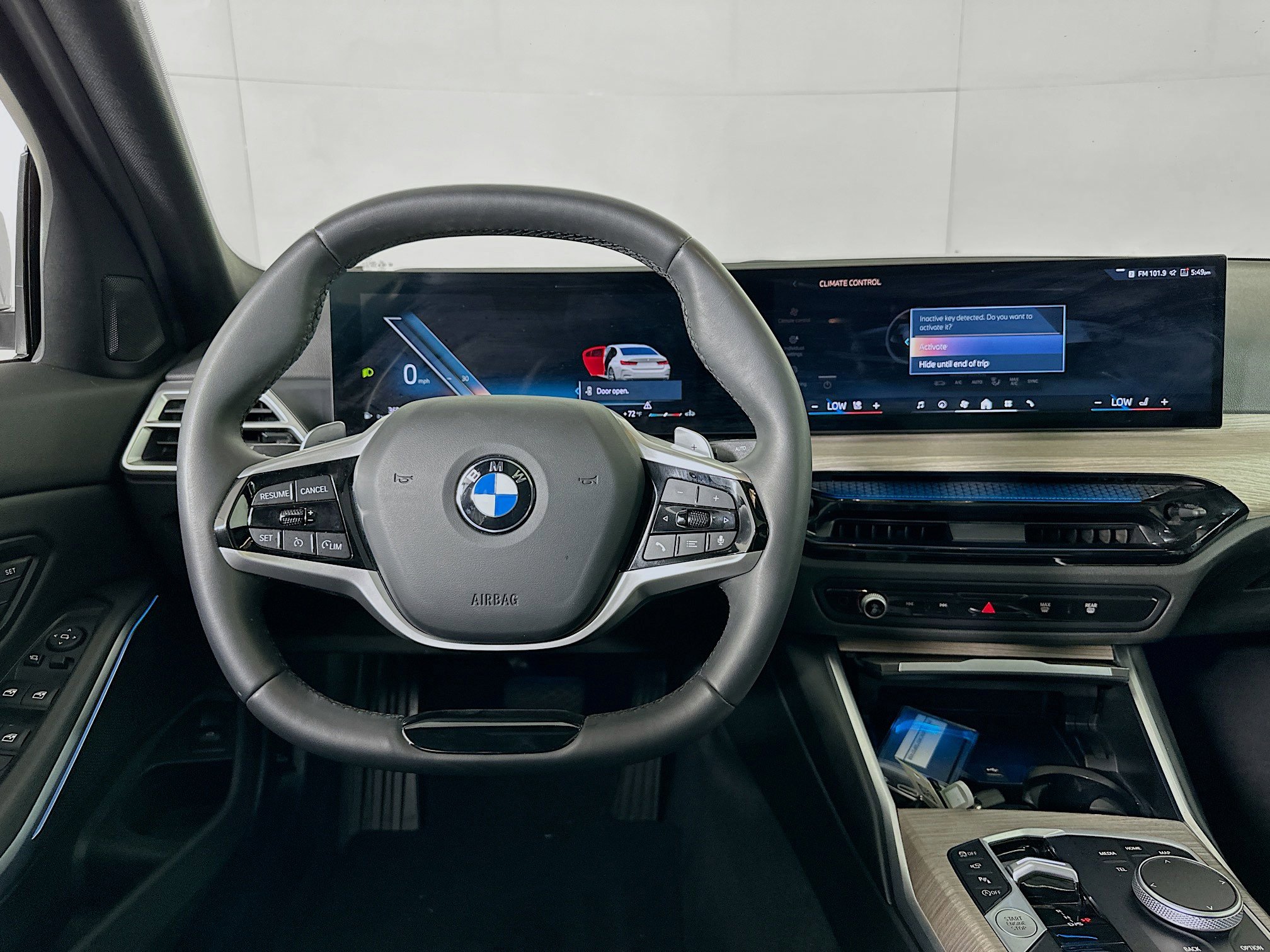 Used 2025 BMW 330i Sedan w/ Convenience Package image 17