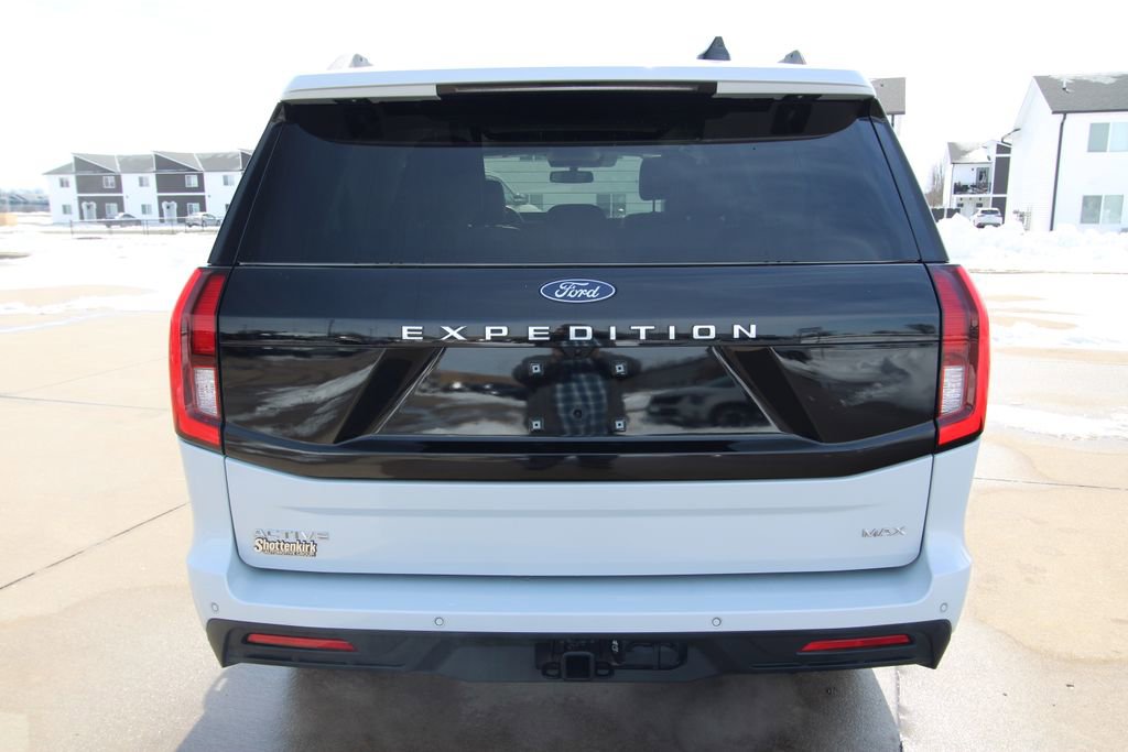 Used 2025 Ford Expedition Max Active image 17