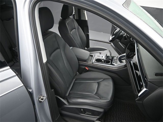 Used 2021 Audi Q7 3.0T Premium Plus w/ Premium Plus Package image 21