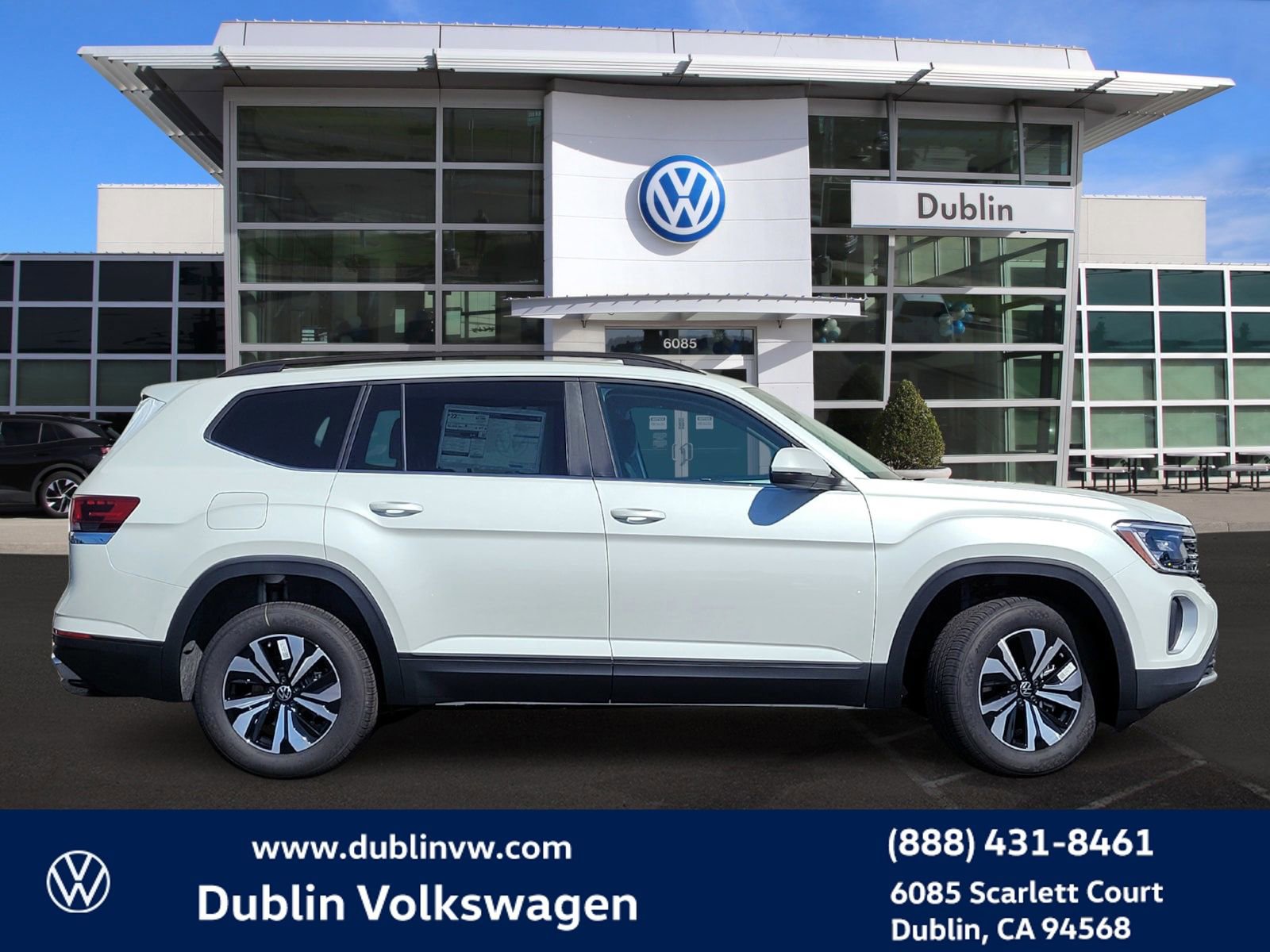 New 2026 Volkswagen Atlas SE image 3