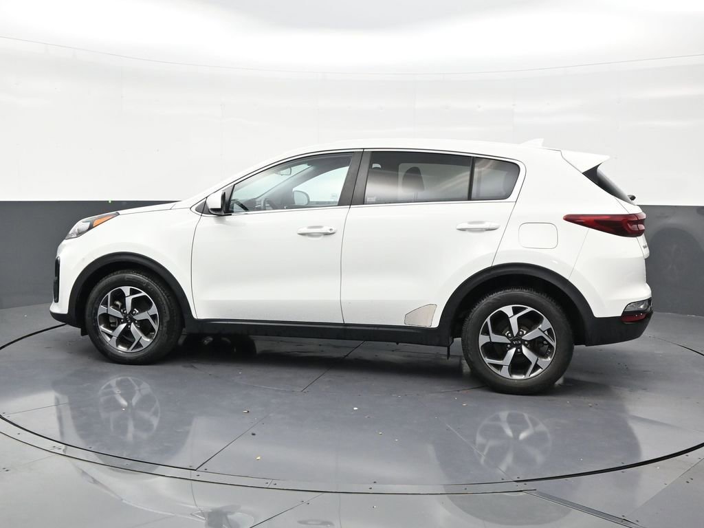 Used 2021 Kia Sportage LX FWD image 2