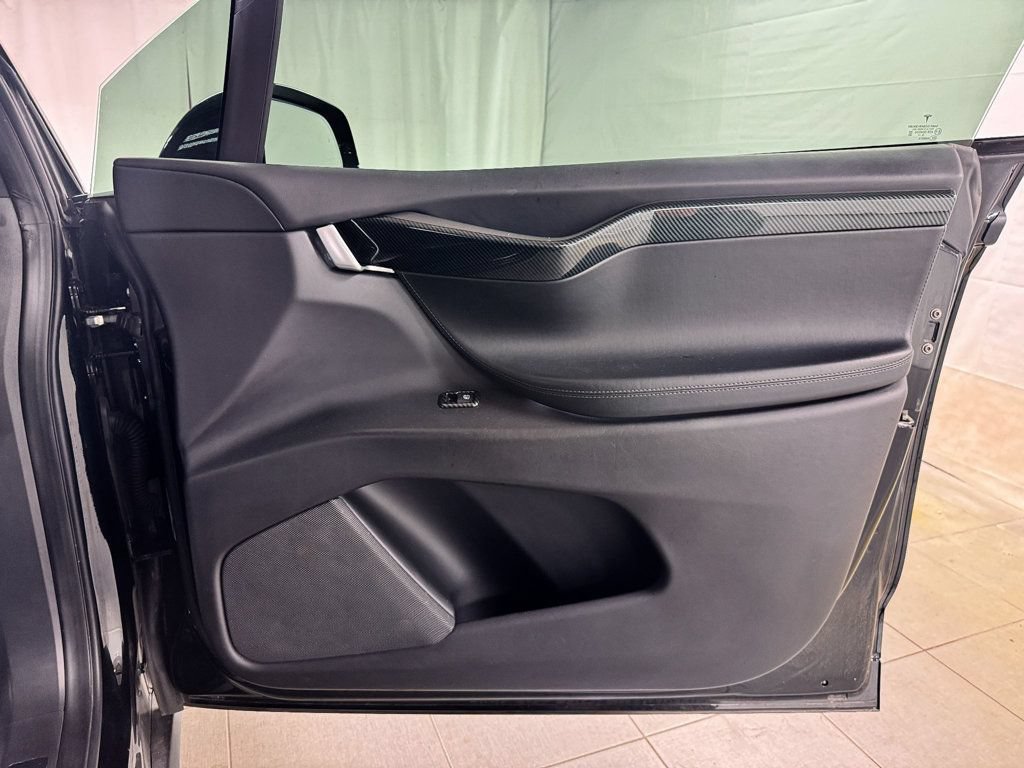 Used 2021 Tesla Model X Long Range AWD/4WD image 16