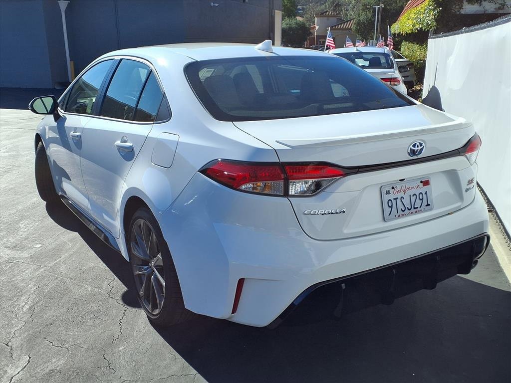 Certified 2025 Toyota Corolla SE image 6