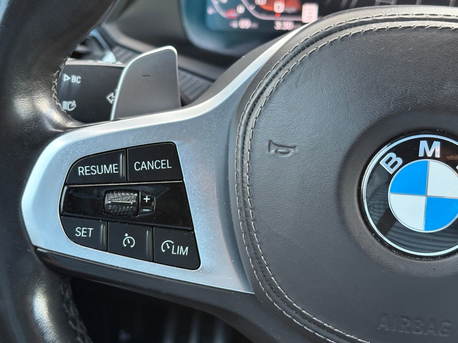 Used 2022 BMW X5 M50i w/ Premium Package image 20