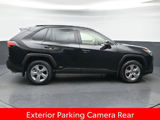 Certified 2025 Toyota RAV4 XLE AWD/4WD image 8