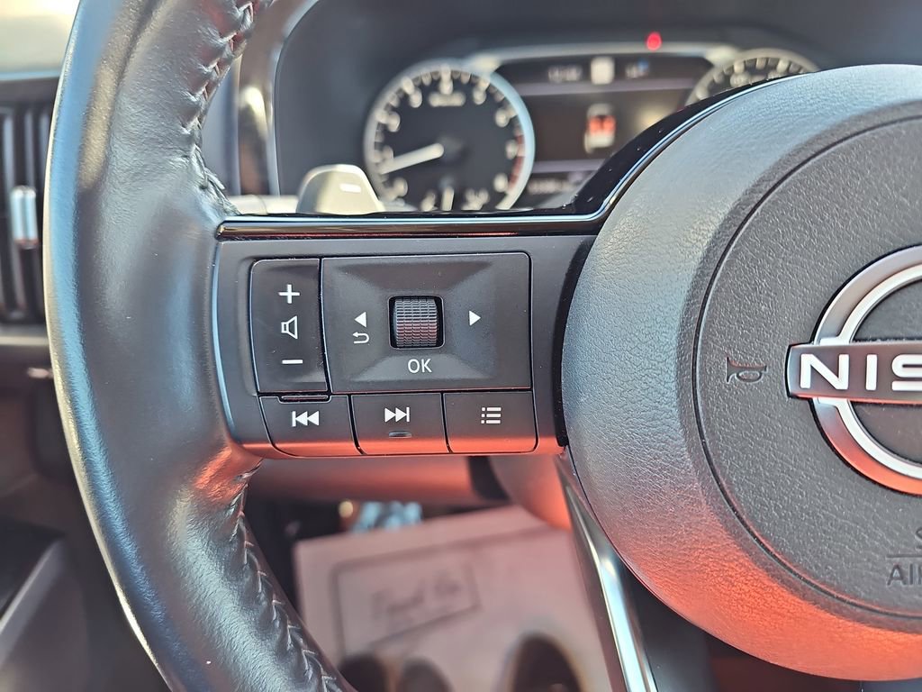 Used 2023 Nissan Pathfinder SL w/ SL Premium Package image 22