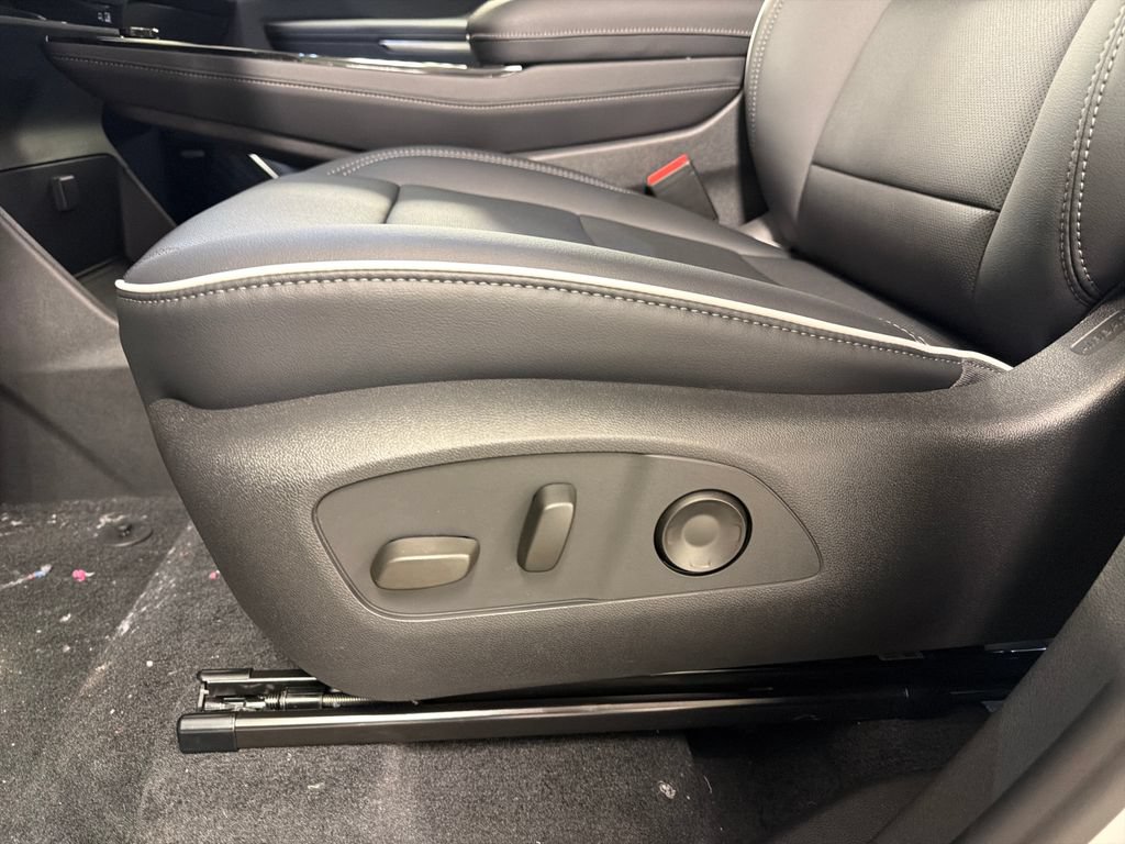 New 2027 Buick Enclave Preferred w/ Power Package AWD/4WD image 24