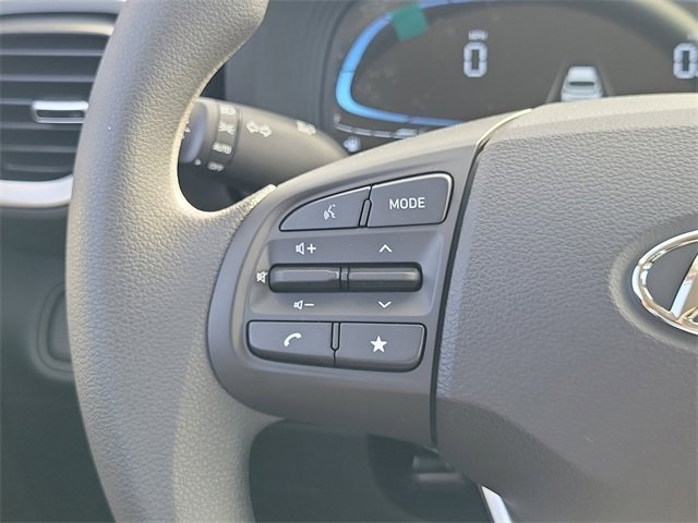 New 2026 Hyundai Venue SE image 5
