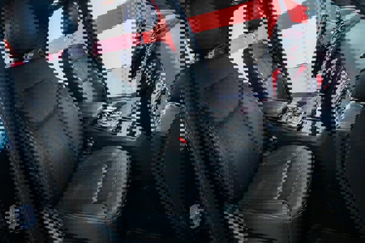 Used 2018 Mercedes-Benz GLE 350 4MATIC SUV w/ Premium 1 Package image 26