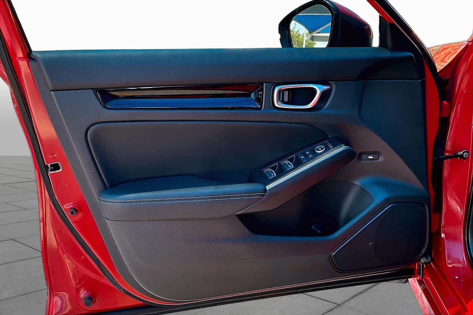 Used 2022 Honda Civic Touring image 22
