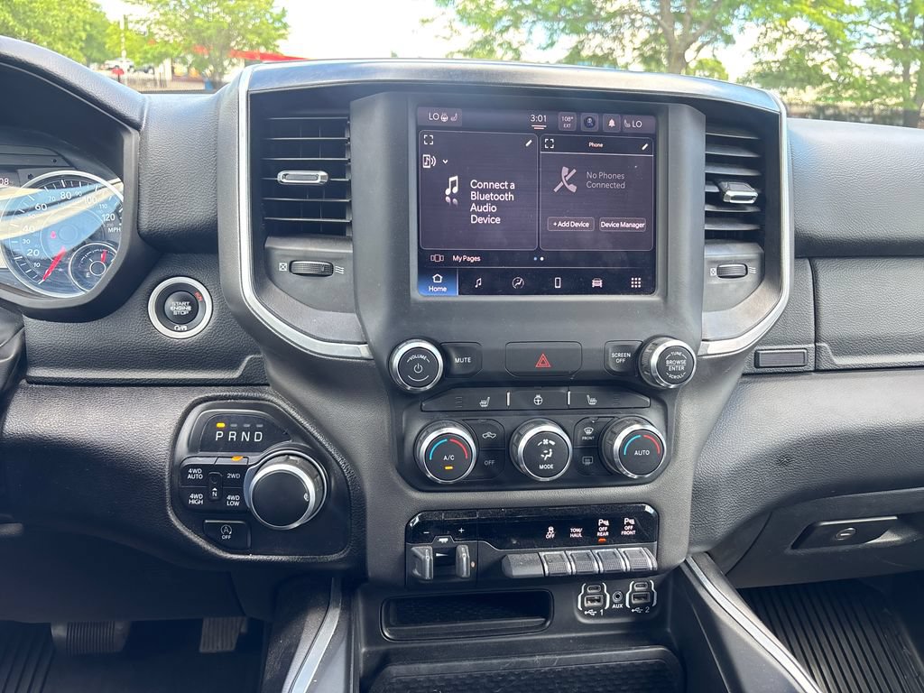 Used 2022 RAM 1500 Big Horn AWD/4WD image 9