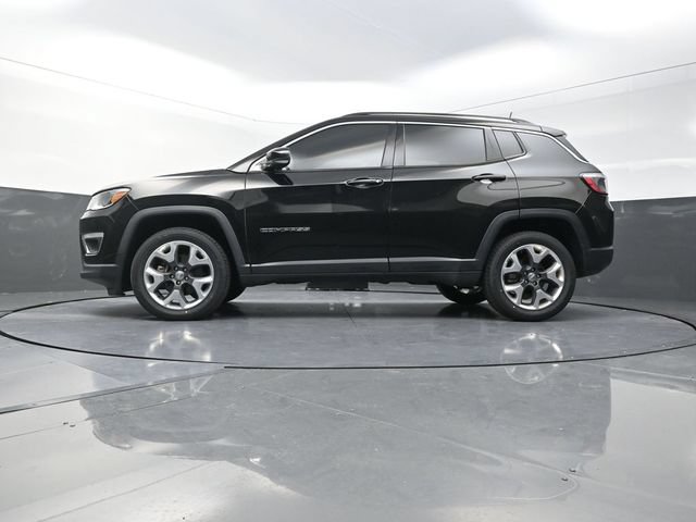 Used 2018 Jeep Compass Limited w/ Navigation Group AWD/4WD image 33