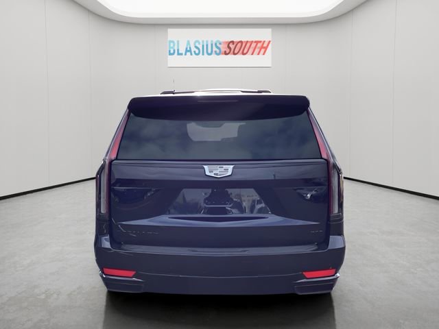 Used 2023 Cadillac Escalade ESV Sport Platinum w/ LPO, ONYX Package image 4