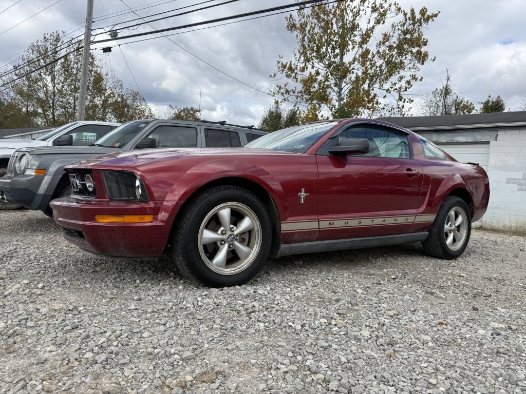 Used 2007 Ford Mustang Coupe image 1