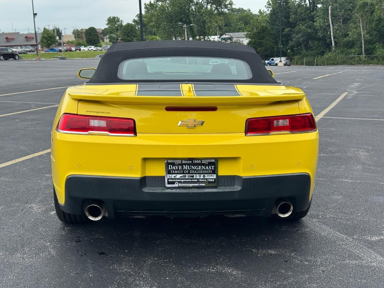 Used 2015 Chevrolet Camaro LT RWD image 6